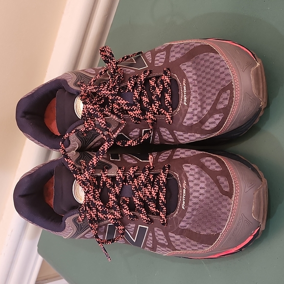 New Balance Leadville V3 Vibram shoes women's size 11 D wide - Picture 9 of 10